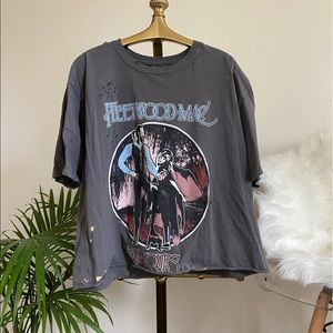 ❌SOLD ON DEPOP❌Nasty Gal x Fleetwood Mac Distressed Boxy Graphic Tee